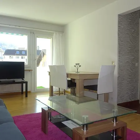 Jenat Apartment *